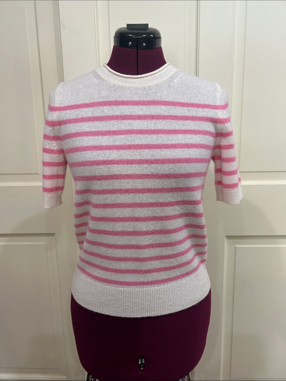 Banana Republic Lightweight Cashmere Short-Sleeve Sweater - Size XS